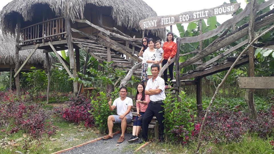 Вілла Sunny Field Eco Stilt House Каттьєн Екстер'єр фото